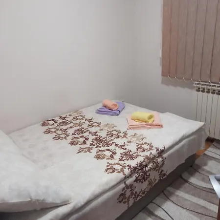 Dunja 2 *
