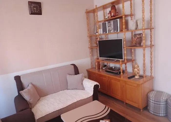 Dunja 2 Apartament *